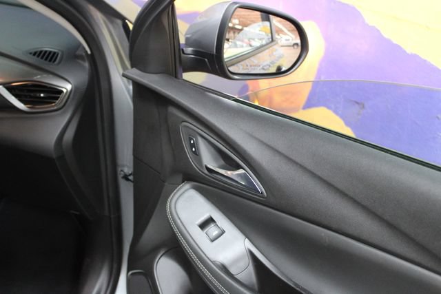 Used 2023 Buick Encore GX Preferred w/ Sport Touring Package AWD/4WD image 11