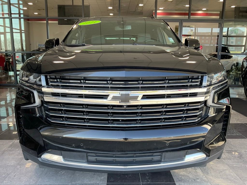 Used 2021 Chevrolet Tahoe LT w/ LT Signature Package AWD/4WD image 2