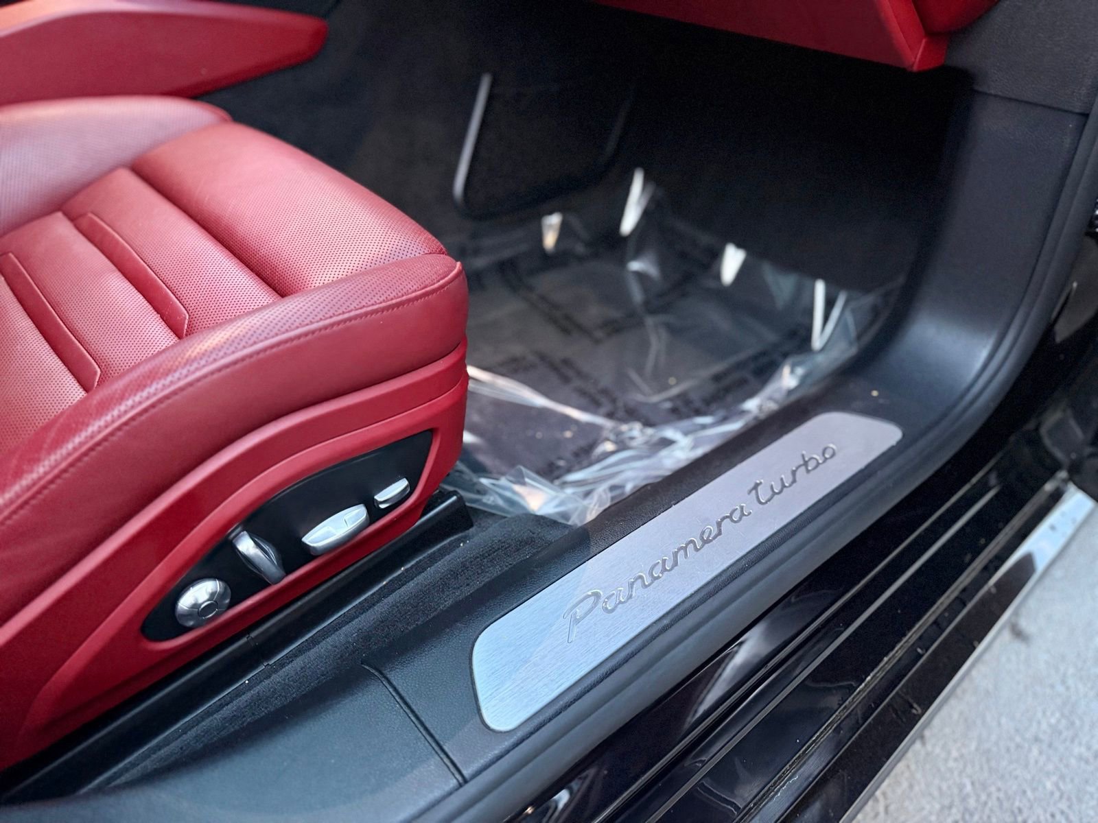 Used 2018 Porsche Panamera Turbo Executive AWD/4WD image 54