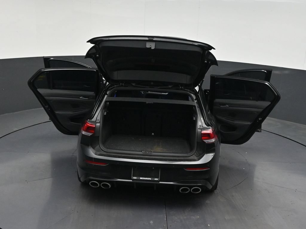 Used 2024 Volkswagen Golf R AWD/4WD image 34