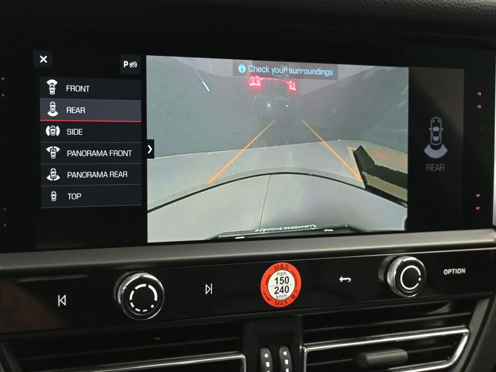 Certified 2025 Porsche Macan image 18