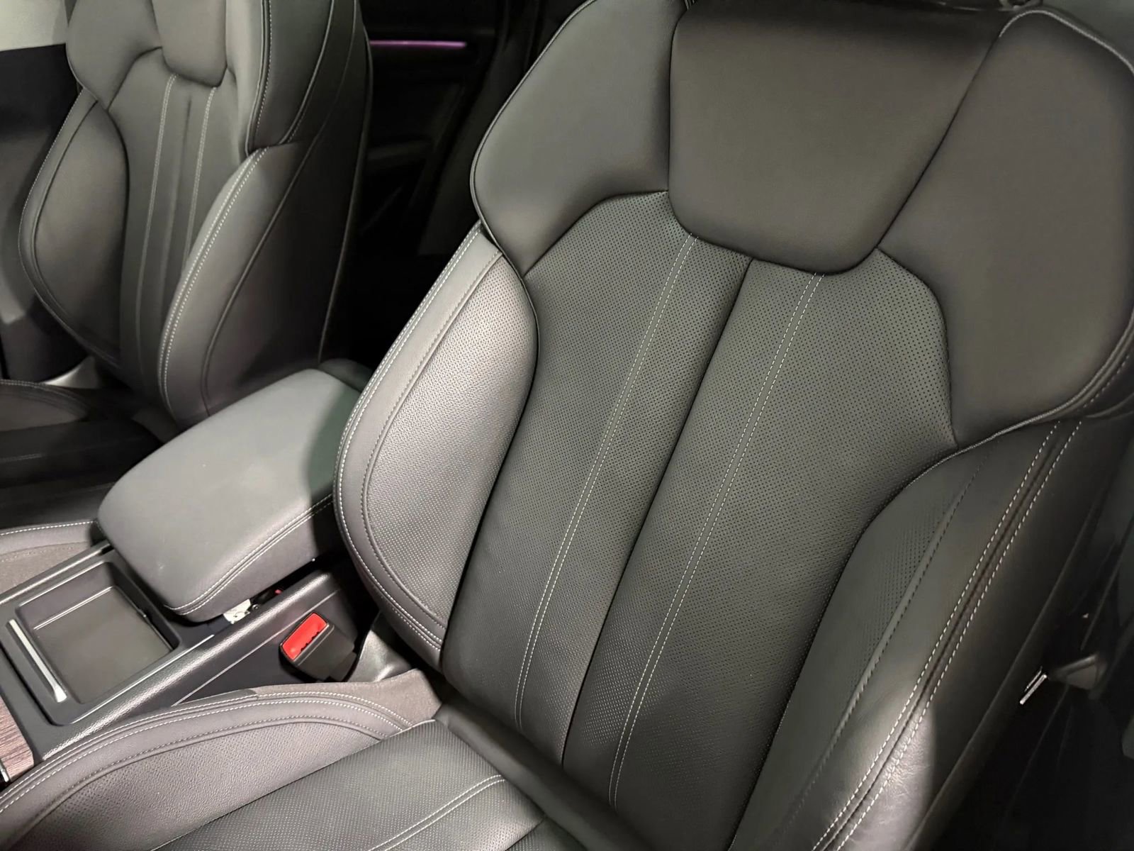 Used 2022 Audi Q5 2.0T Prestige w/ Prestige Package image 21