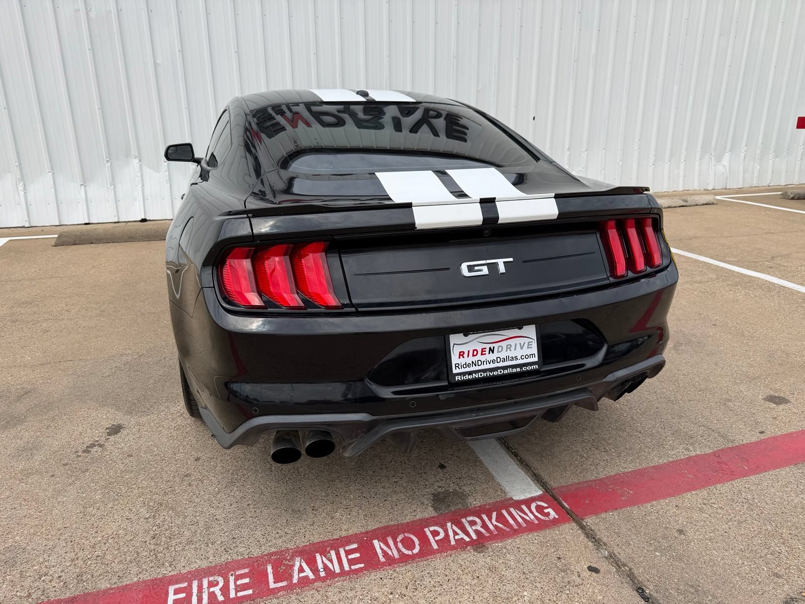 Used 2018 Ford Mustang GT Premium RWD image 5