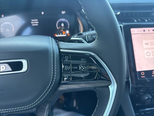 Used 2023 Jeep Grand Cherokee L Overland image 21