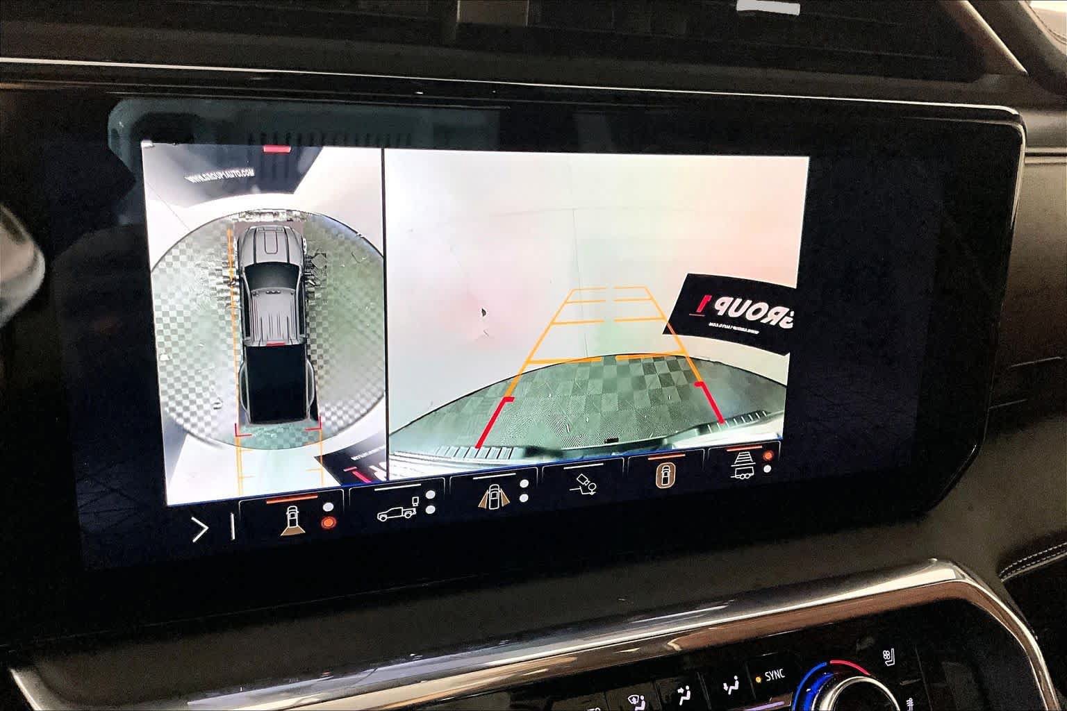Used 2024 GMC Sierra 3500 Denali Ultimate AWD/4WD image 25