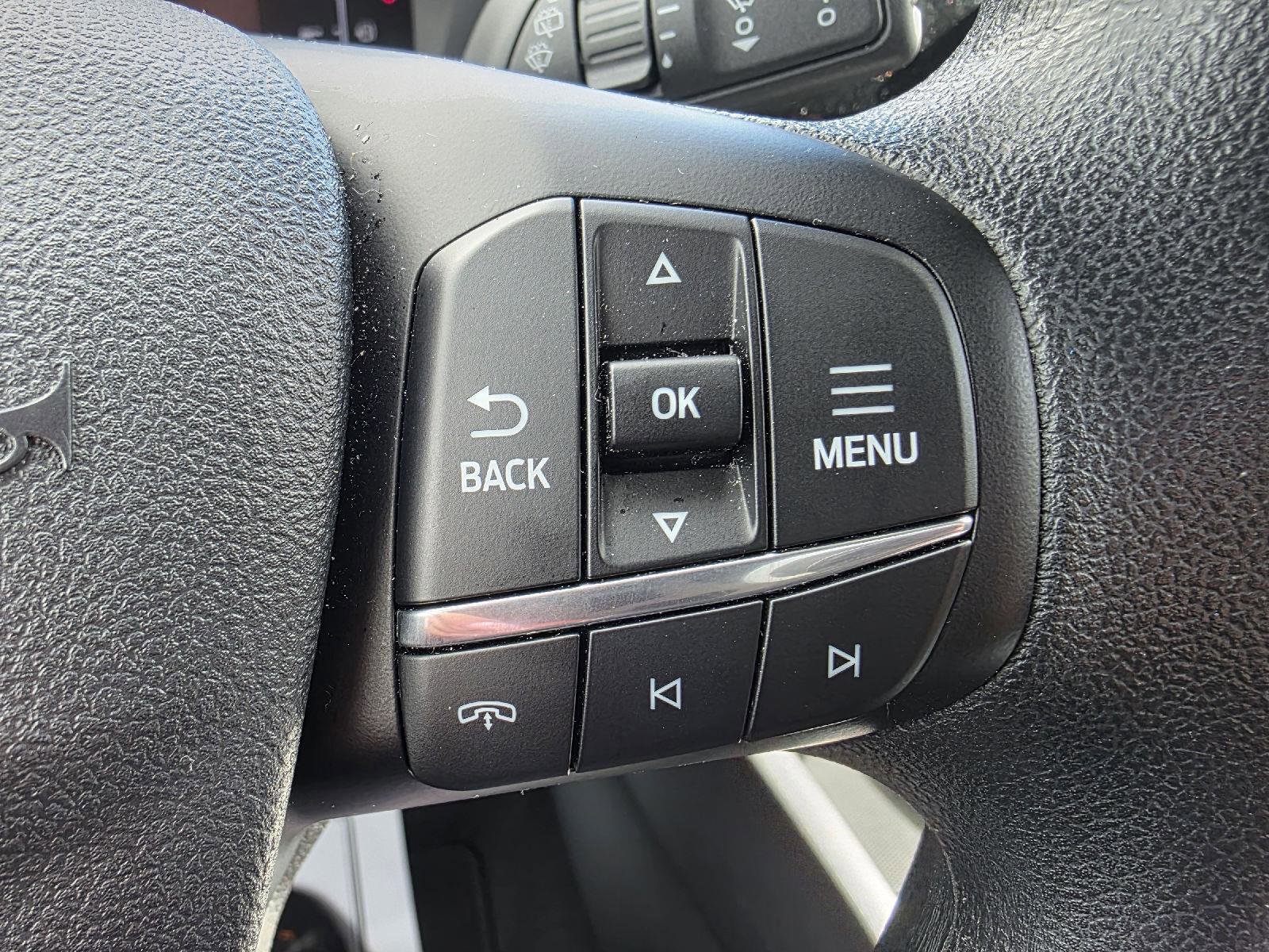 Used 2025 Ford Escape Active image 16