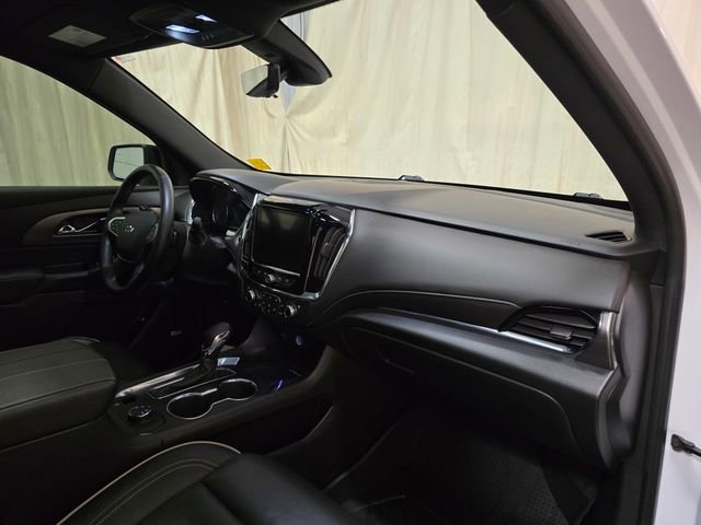 Used 2023 Chevrolet Traverse Premier w/ Redline Edition image 40