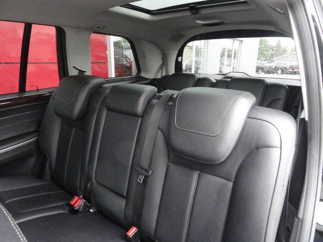 Used 2012 Mercedes-Benz GL 450 4MATIC image 13