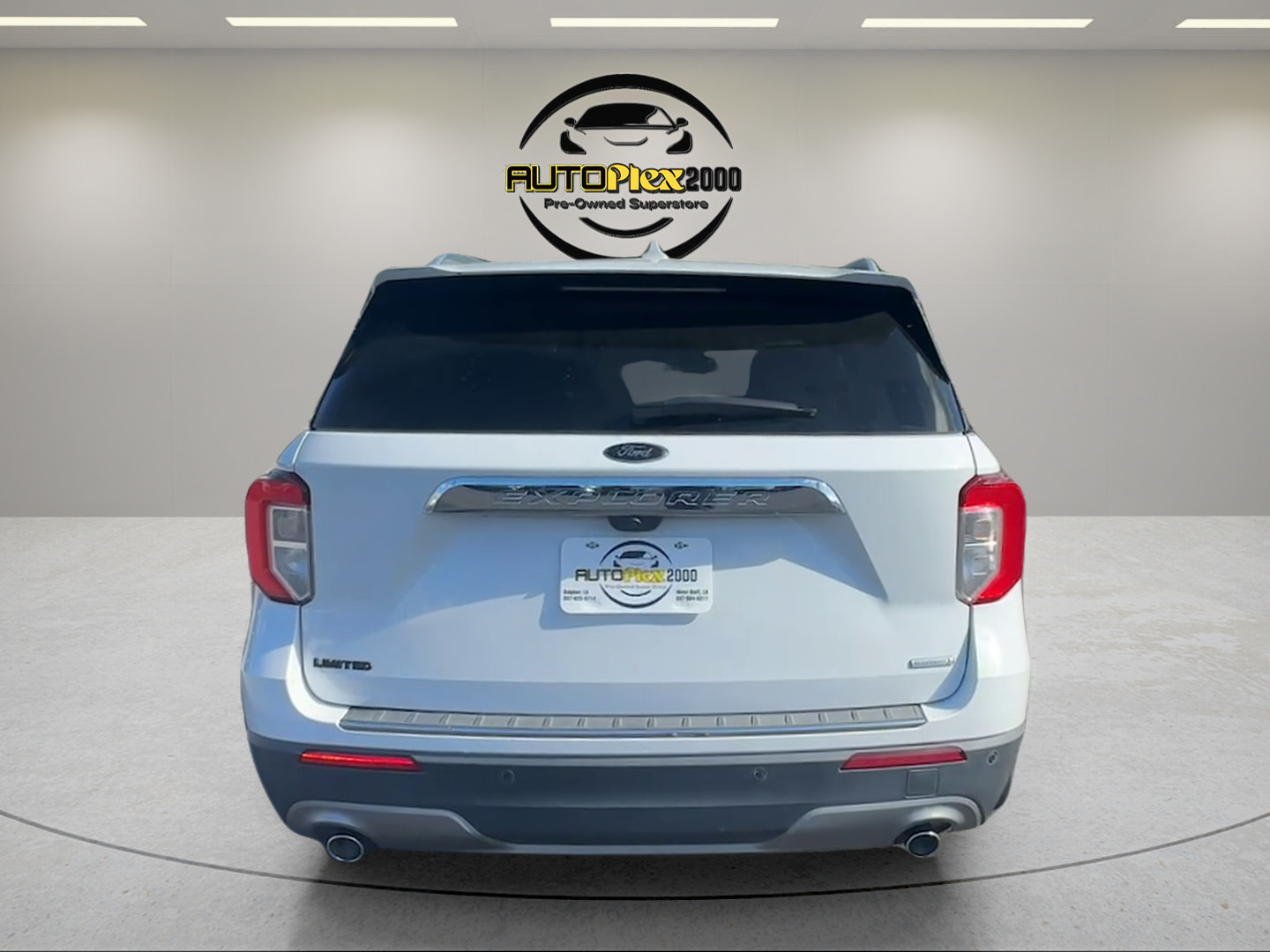 Used 2020 Ford Explorer Limited RWD image 6