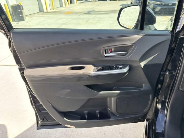 Used 2023 Toyota Sienna XLE Woodland Edition AWD/4WD image 19