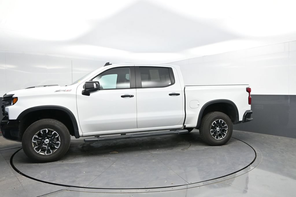 Used 2024 Chevrolet Silverado 1500 ZR2 AWD/4WD image 6