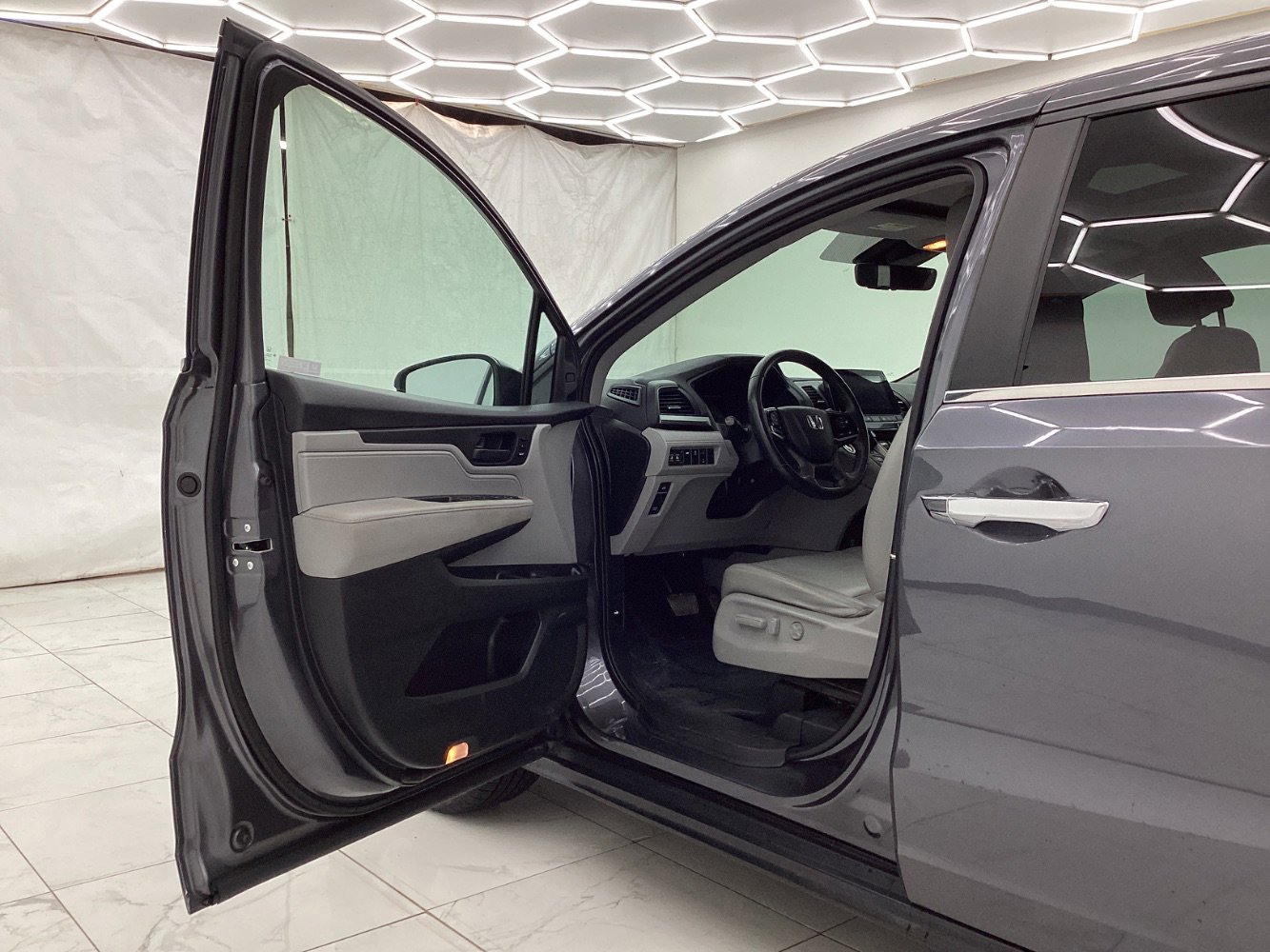 Used 2020 Honda Odyssey EX-L image 16