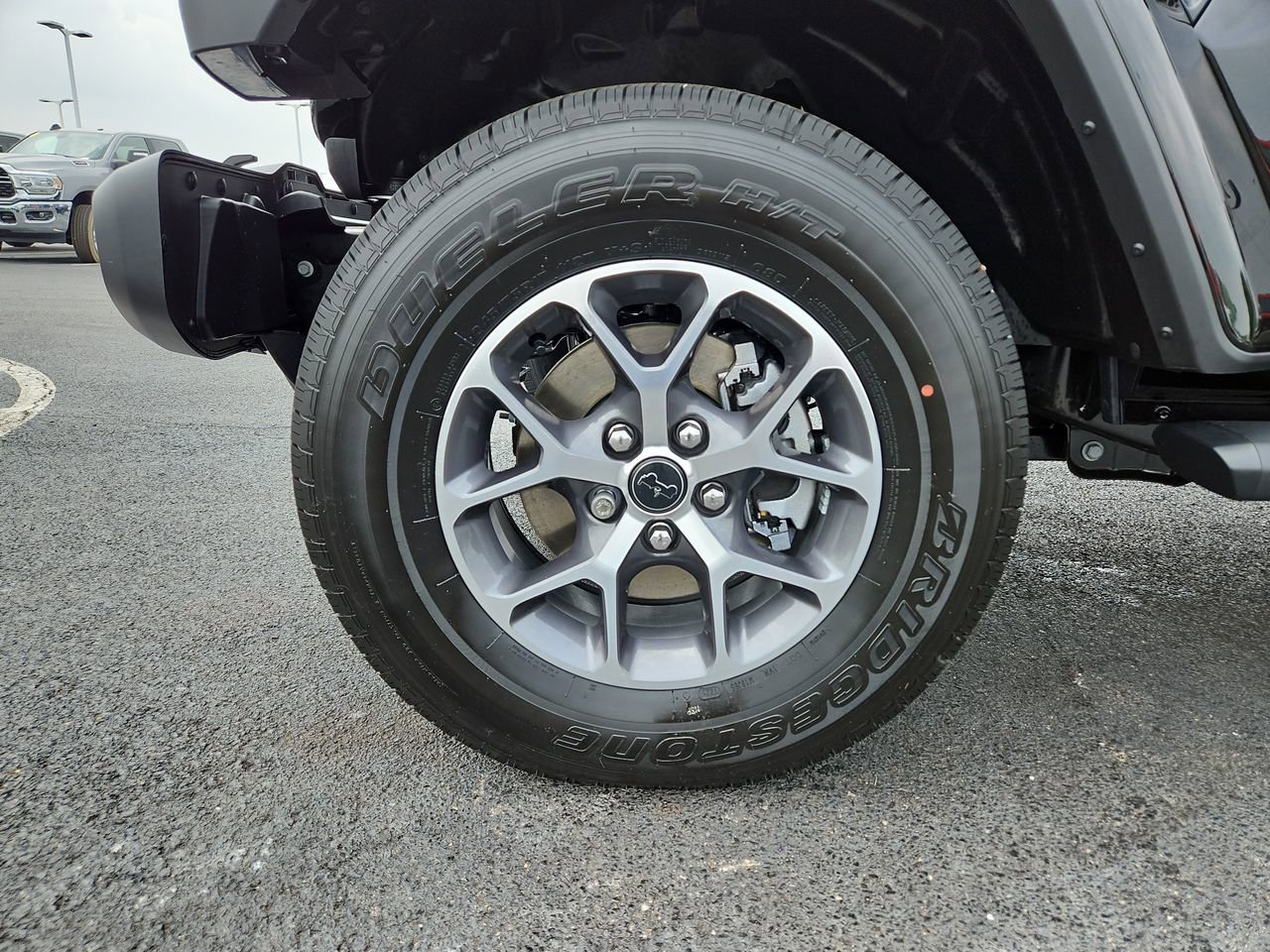 New 2025 Jeep Gladiator Sport image 10