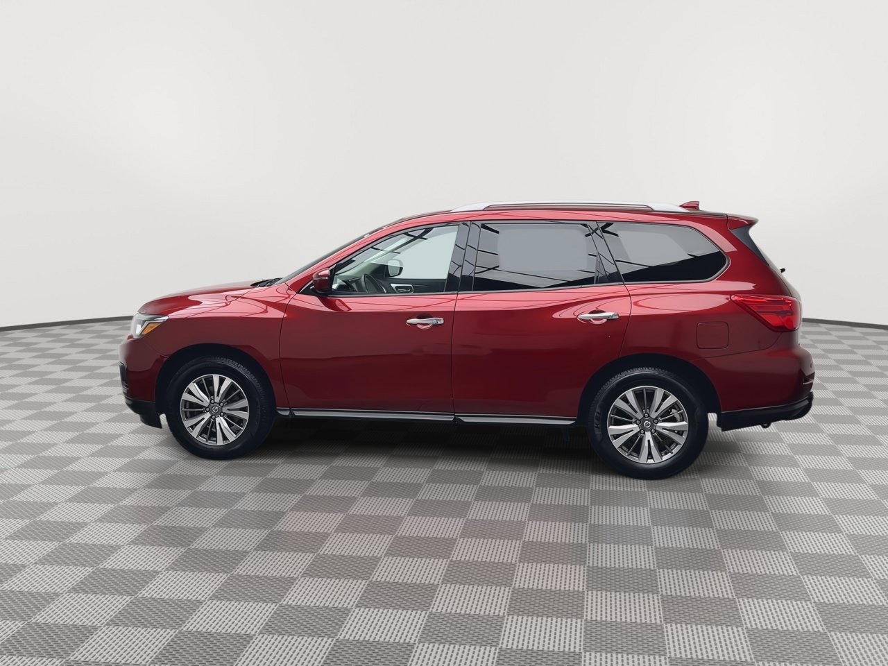 Used 2020 Nissan Pathfinder SV AWD/4WD image 34