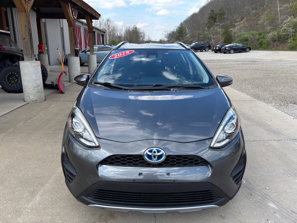 Used 2018 Toyota Prius C Two image 8