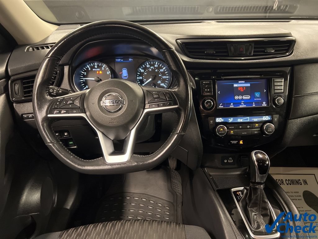 Used 2018 Nissan Rogue SV AWD/4WD image 24