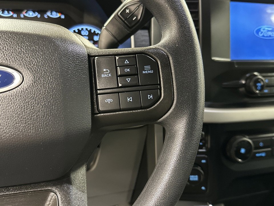 Used 2022 Ford F150 XLT w/ Trailer Tow Package image 11