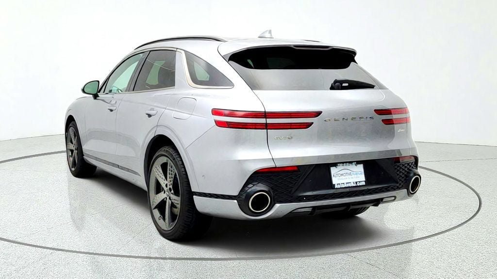 Used 2024 Genesis GV70 2.5T w/ Sport Prestige Package AWD/4WD image 6