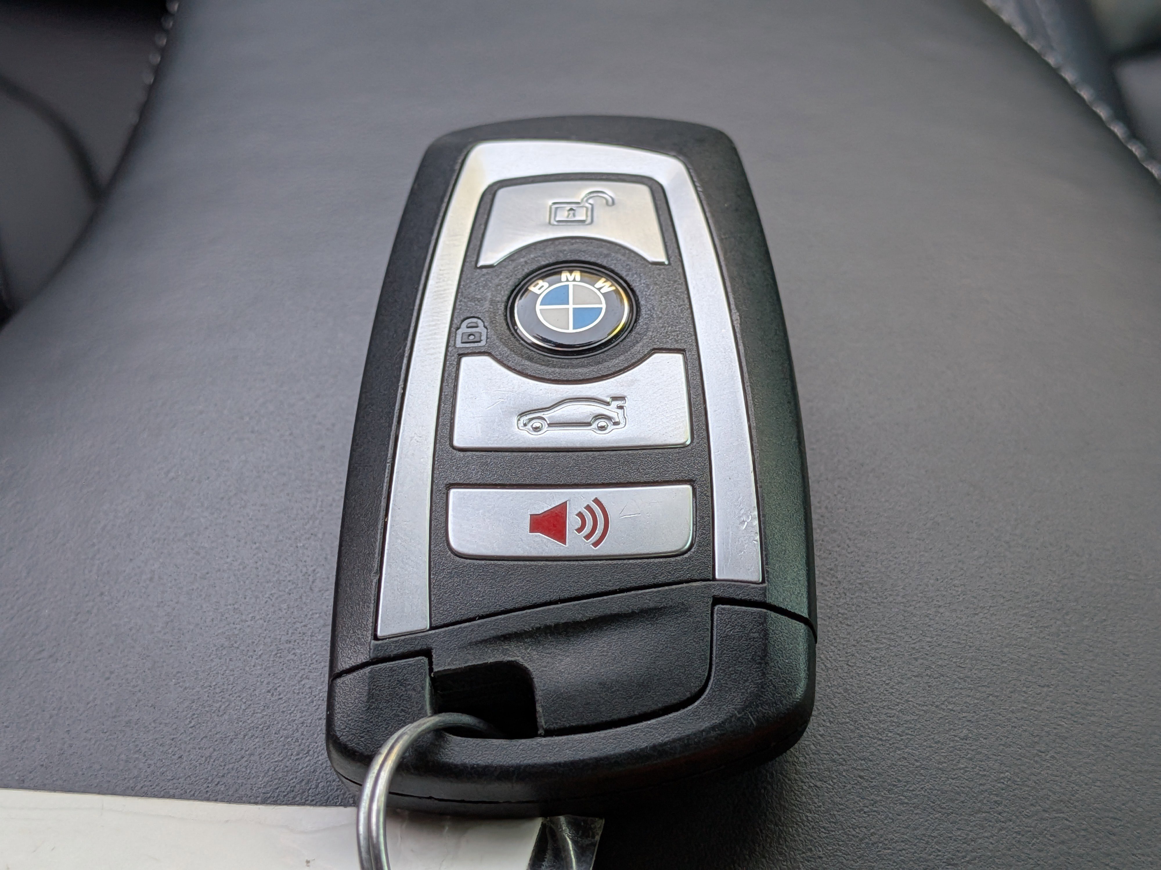 Used 2015 BMW M4 Coupe image 32