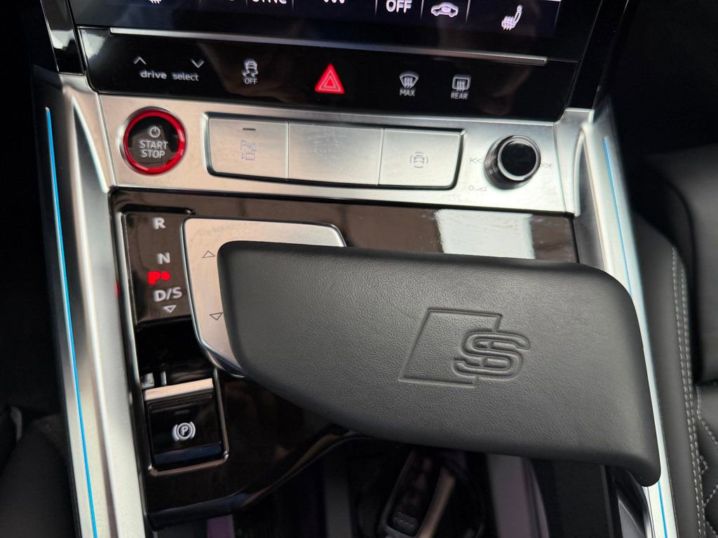 Used 2024 Audi SQ8 e-tron Premium Plus w/ AC Charging Package AWD/4WD image 26