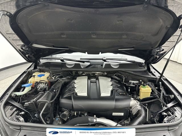 Used 2011 Volkswagen Touareg TDI AWD/4WD image 26
