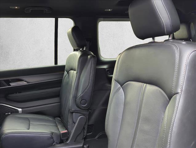 Used 2024 Jeep Wagoneer Series II image 15