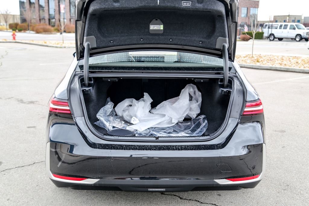 New 2026 BMW 530i xDrive w/ Premium Package image 26