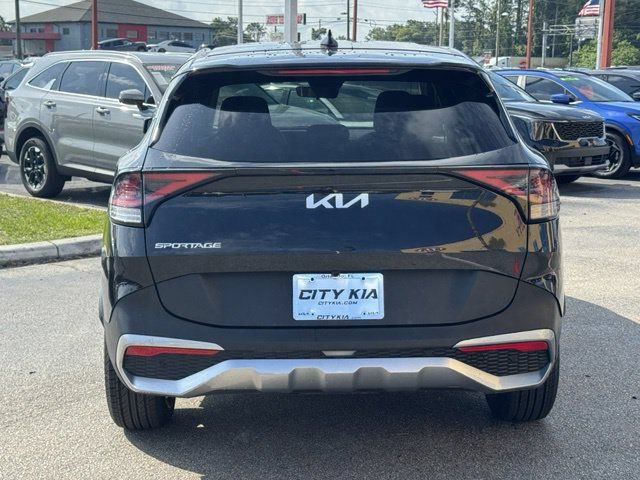 Certified 2024 Kia Sportage LX FWD image 8
