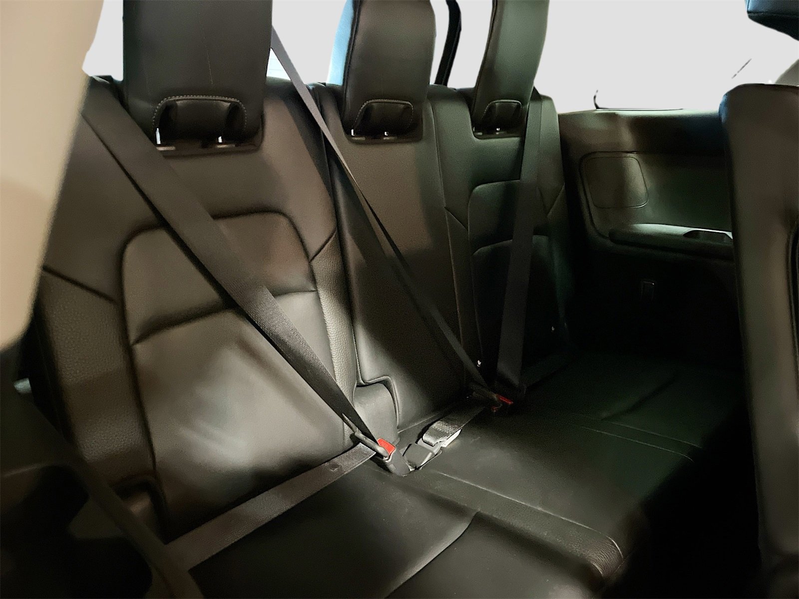 Used 2023 Nissan Pathfinder SL image 28