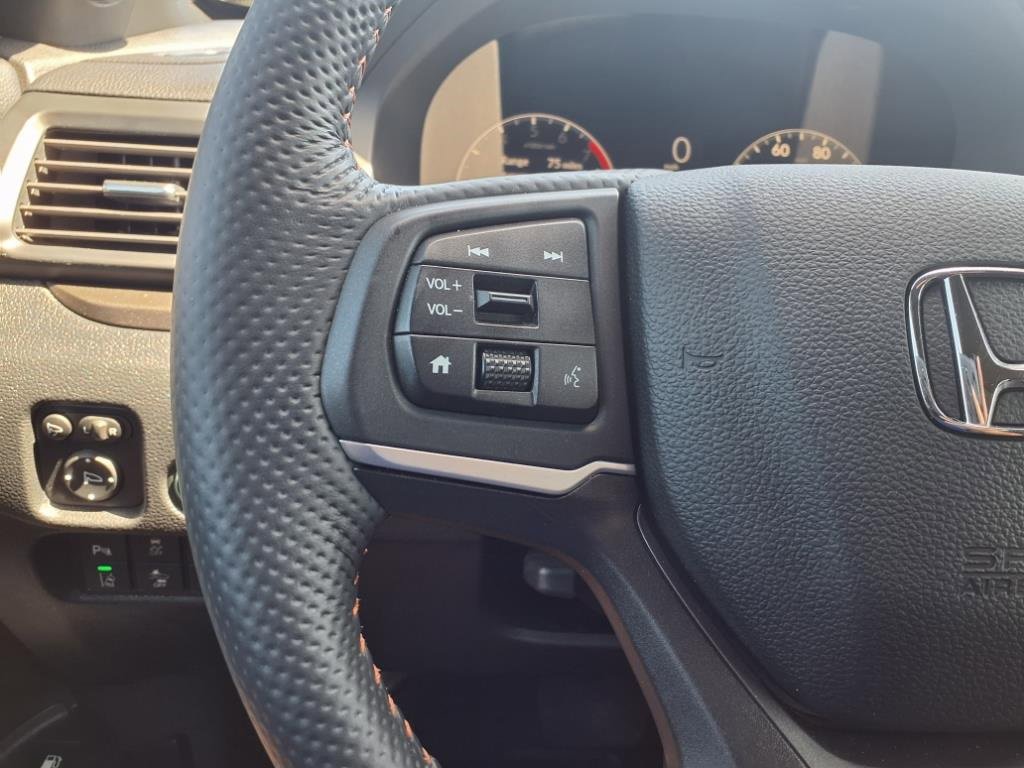 Used 2025 Honda Ridgeline TrailSport image 20