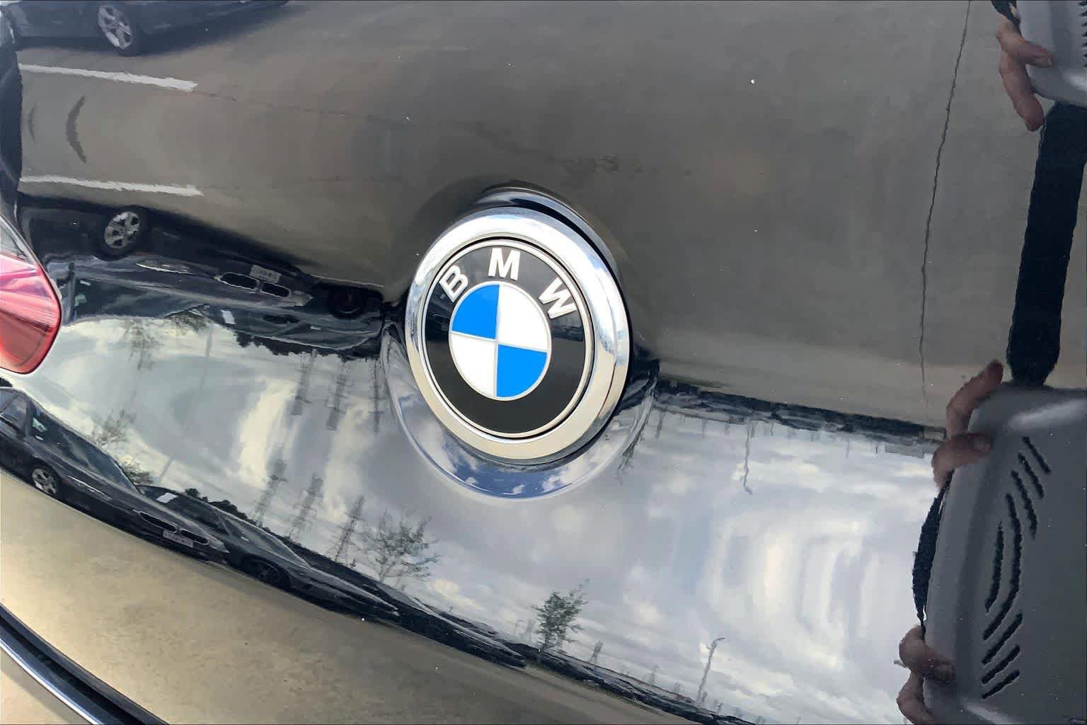 Used 2019 BMW X4 M40i w/ Executive Package image 30