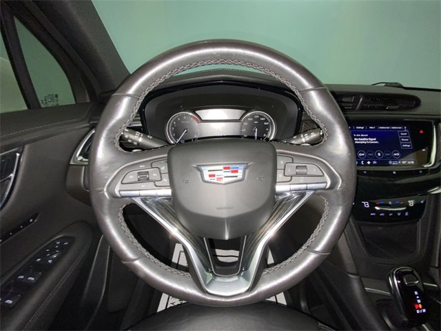 Used 2021 Cadillac XT6 Premium Luxury image 14