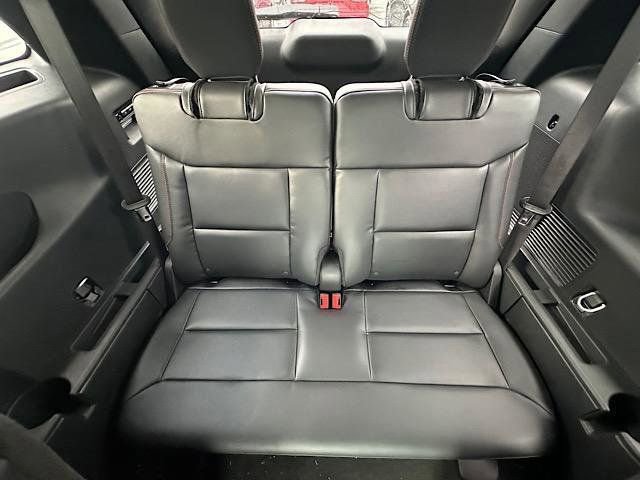 New 2026 Ford Explorer ST w/ Sun And Sound Package image 13