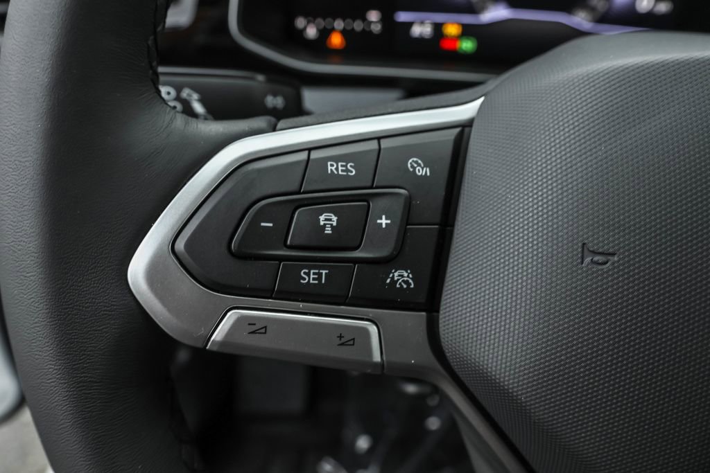 New 2026 Volkswagen Jetta SE FWD image 26