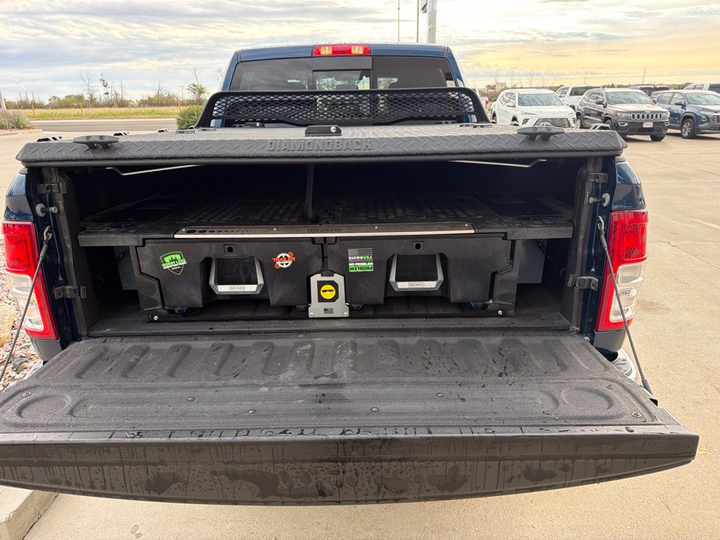 Used 2024 RAM 2500 Tradesman w/ Chrome Appearance Group AWD/4WD image 15
