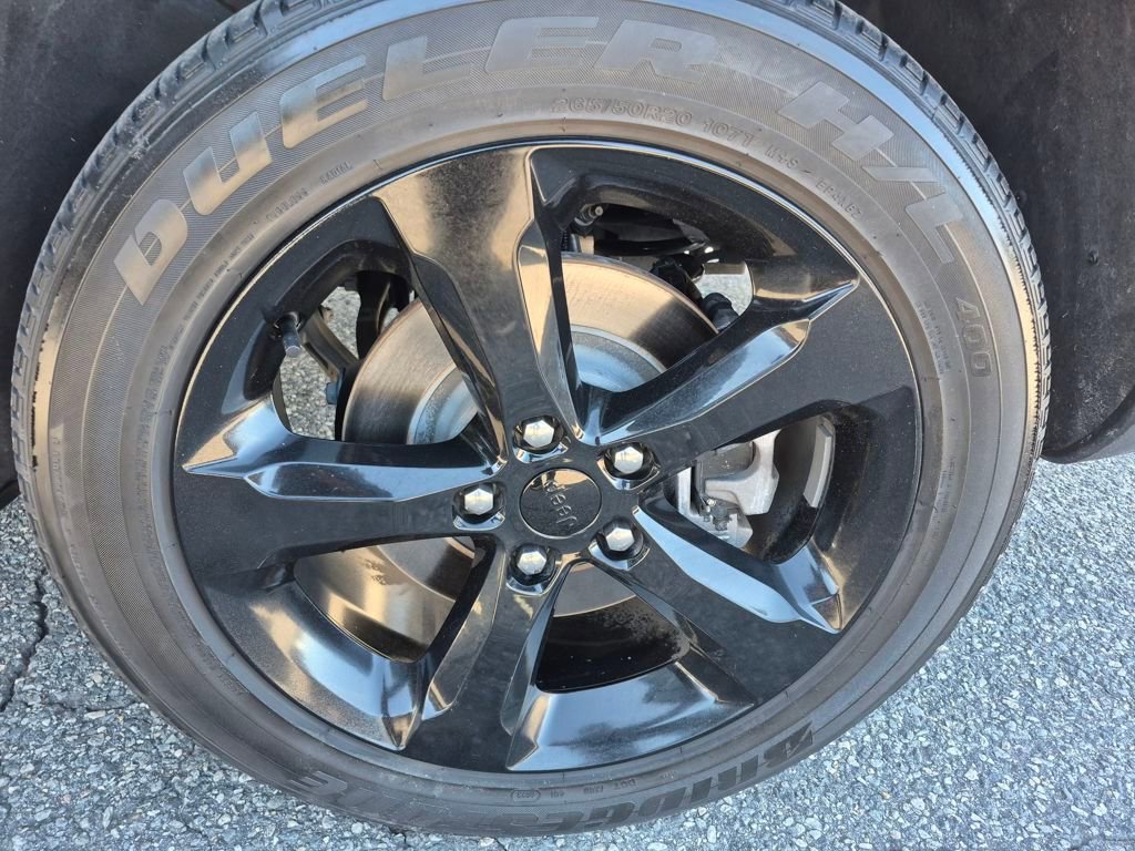 Used 2023 Jeep Grand Cherokee L Altitude image 8