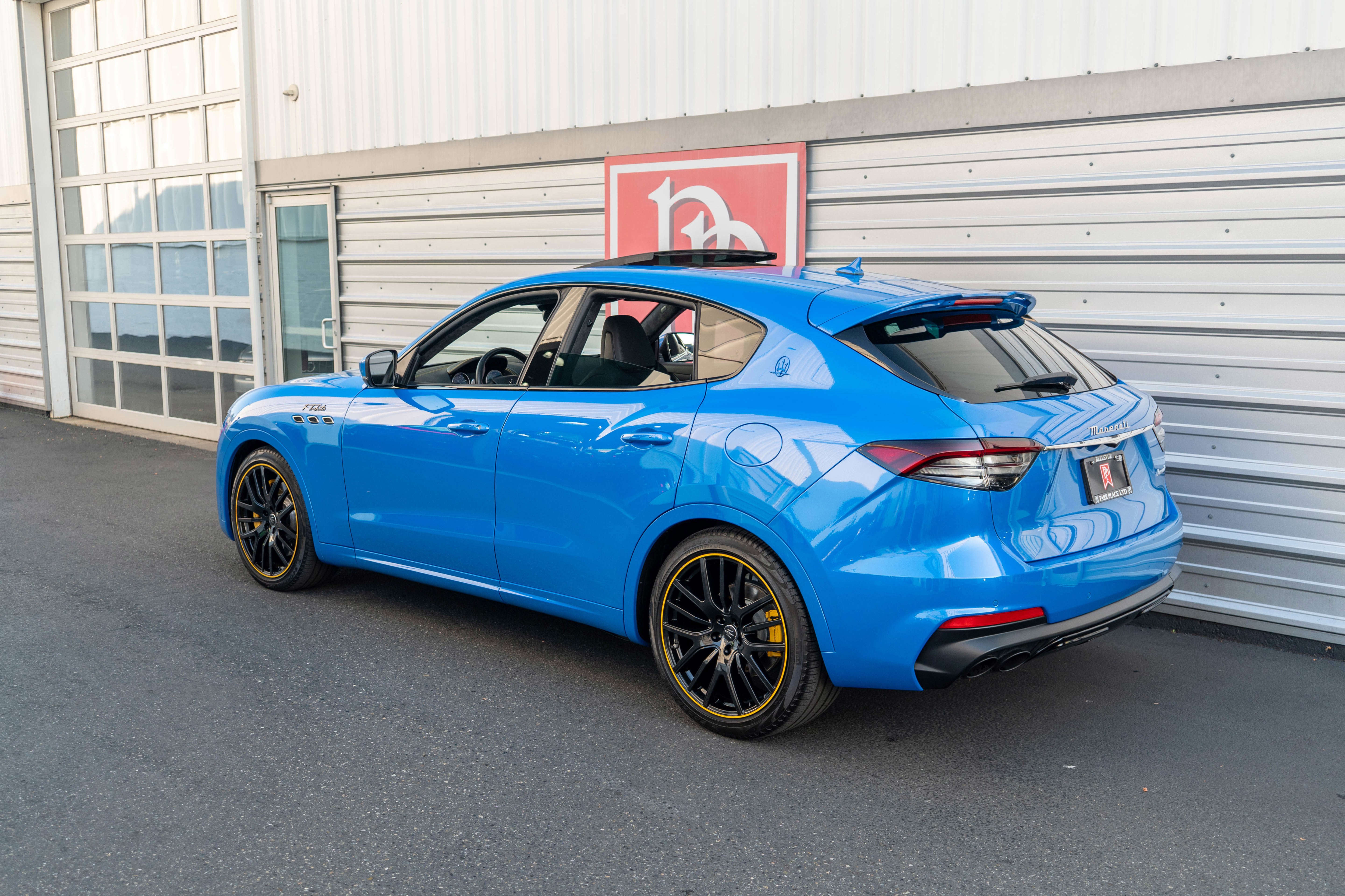 Used 2022 Maserati Levante F Tributo image 54