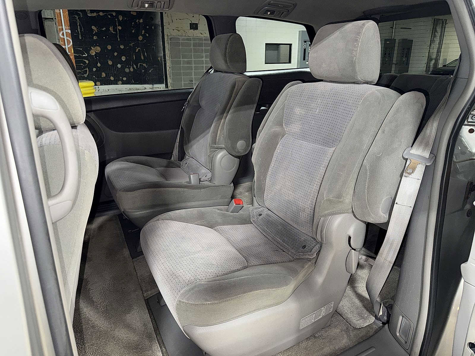 Used 2006 Toyota Sienna LE AWD/4WD image 14