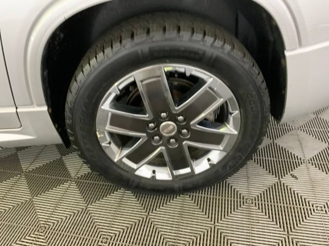 Used 2011 GMC Acadia Denali FWD image 10