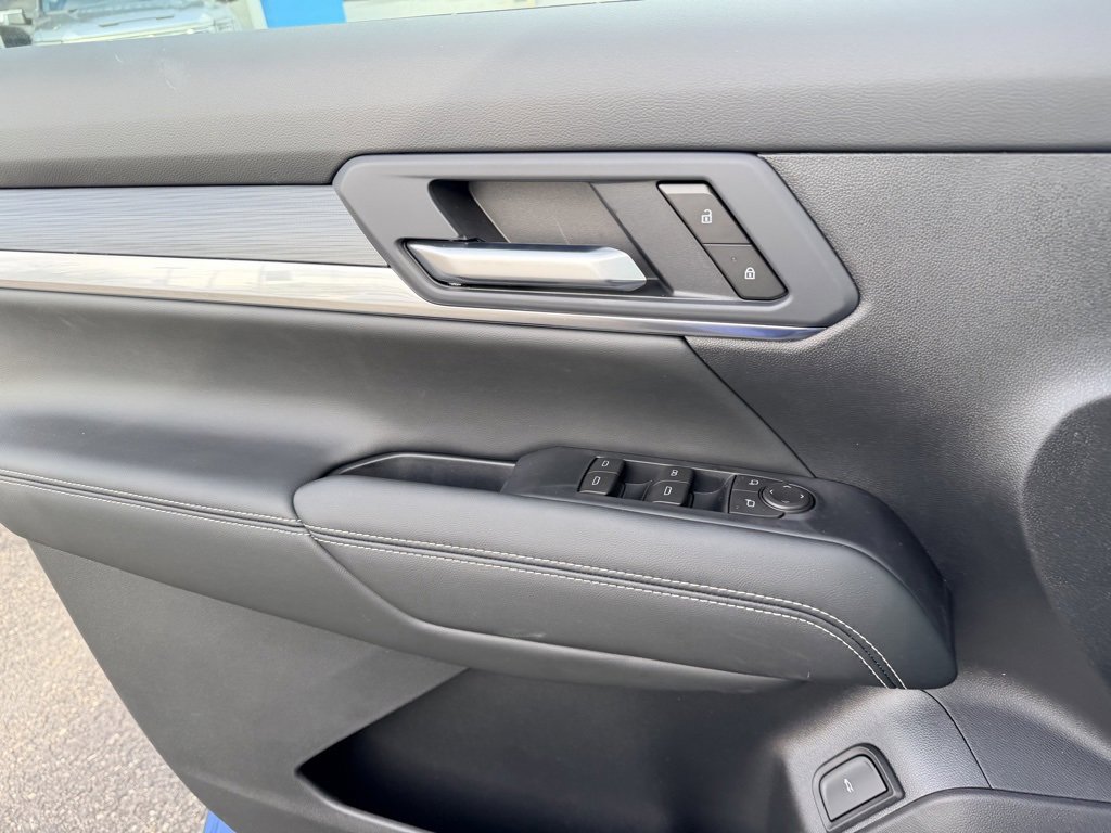 New 2026 GMC Terrain Elevation w/ Elevation Premium Package image 21