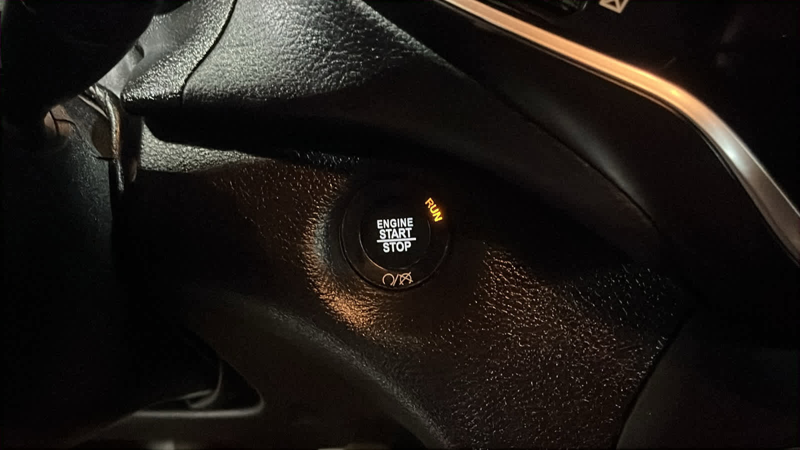 Used 2020 Jeep Cherokee Limited AWD/4WD image 20