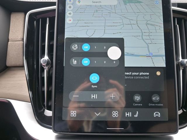 New 2026 Volvo XC90 T8 Plus w/ Protection Package Premier image 23