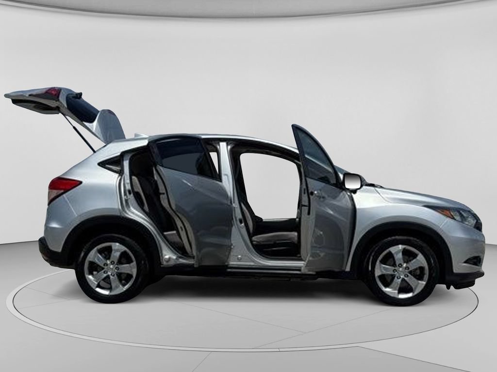 Used 2016 Honda HR-V EX image 31