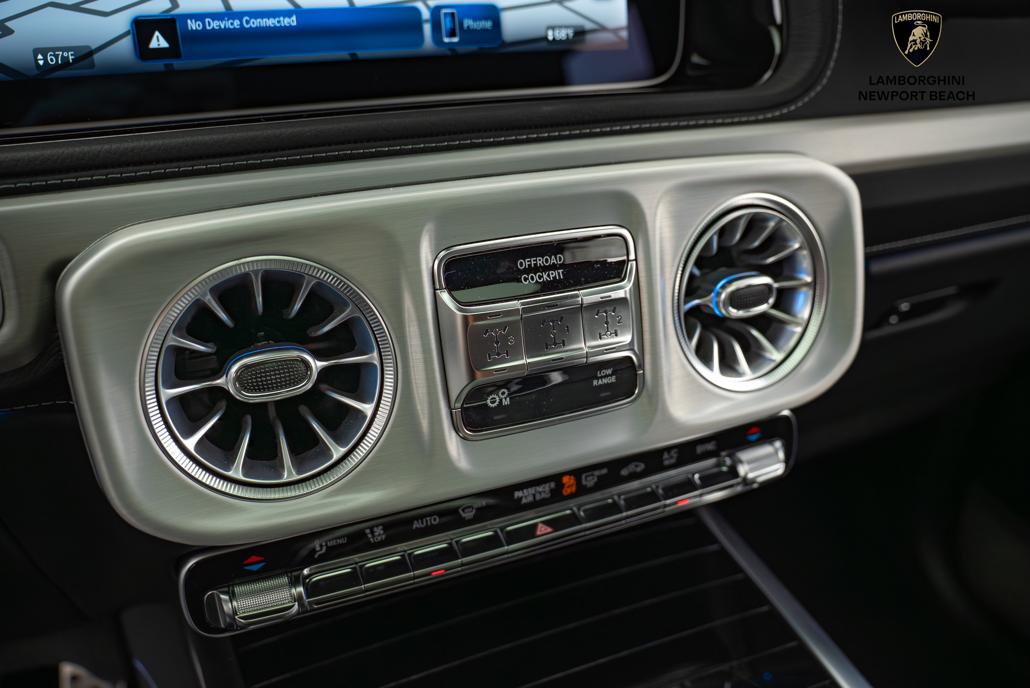 Used 2025 Mercedes-Benz G 550 image 29