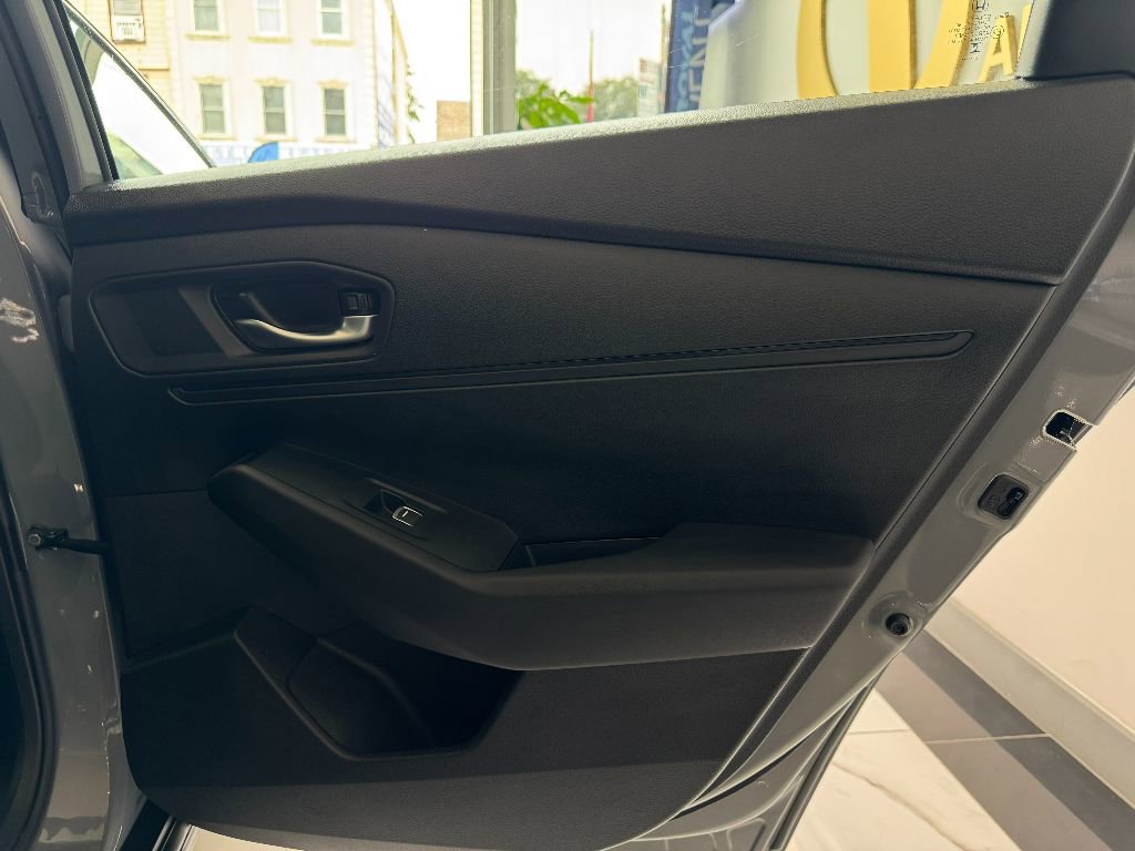 Used 2025 Honda Accord Sport image 26