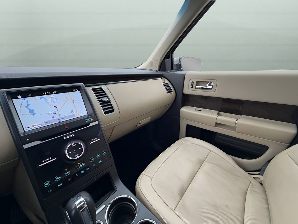 Used 2018 Ford Flex Limited w/ Equipment Group 301A image 24