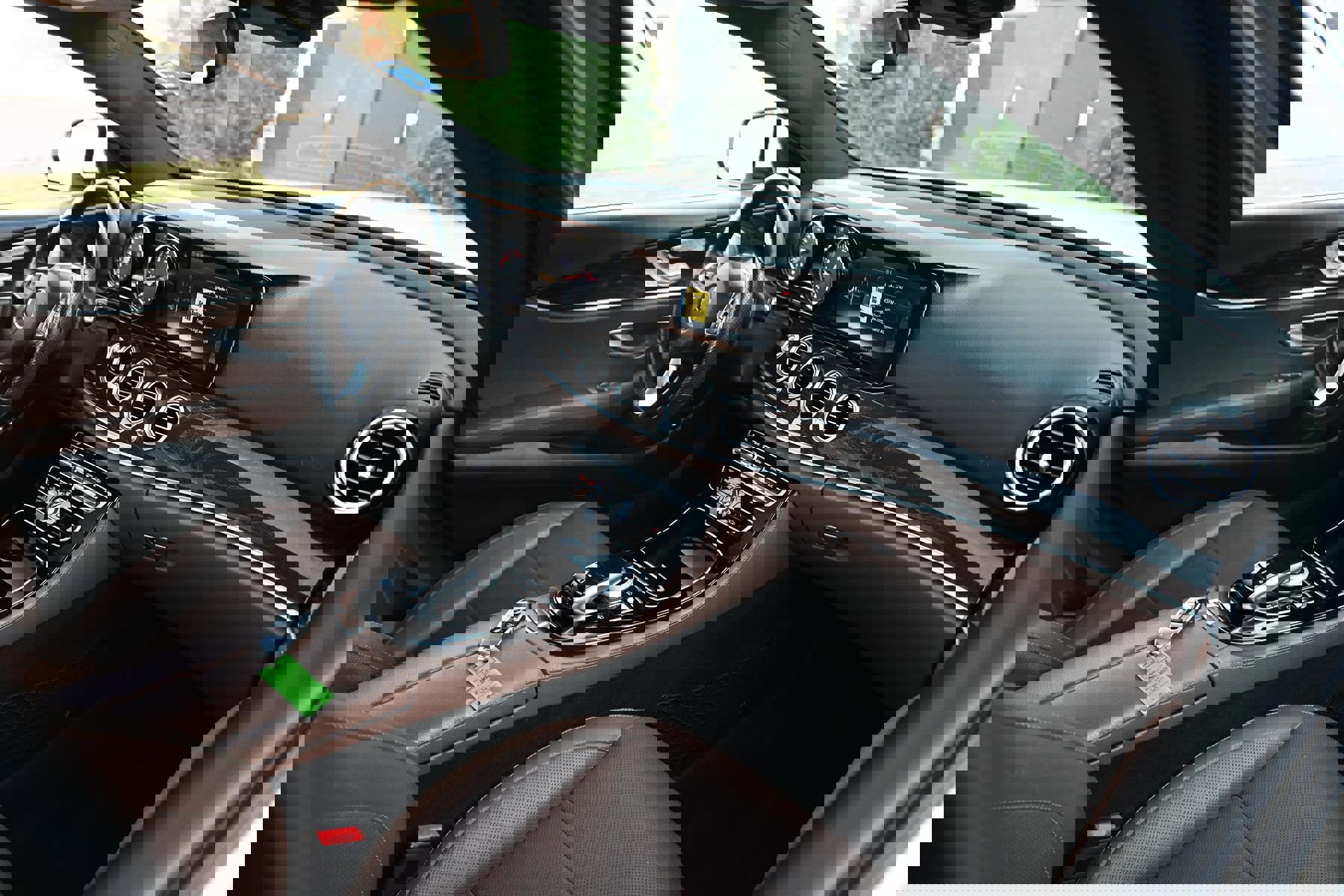 Used 2018 Mercedes-Benz E 300 image 13