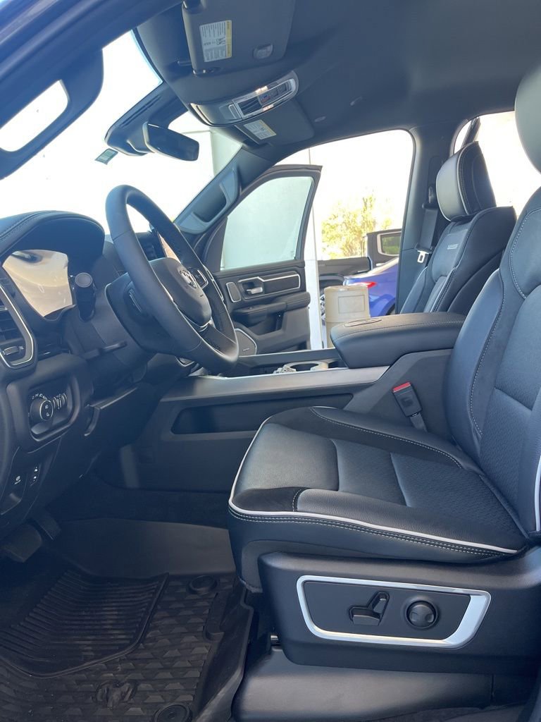 Used 2026 RAM 1500 Laramie w/ Night Edition image 20