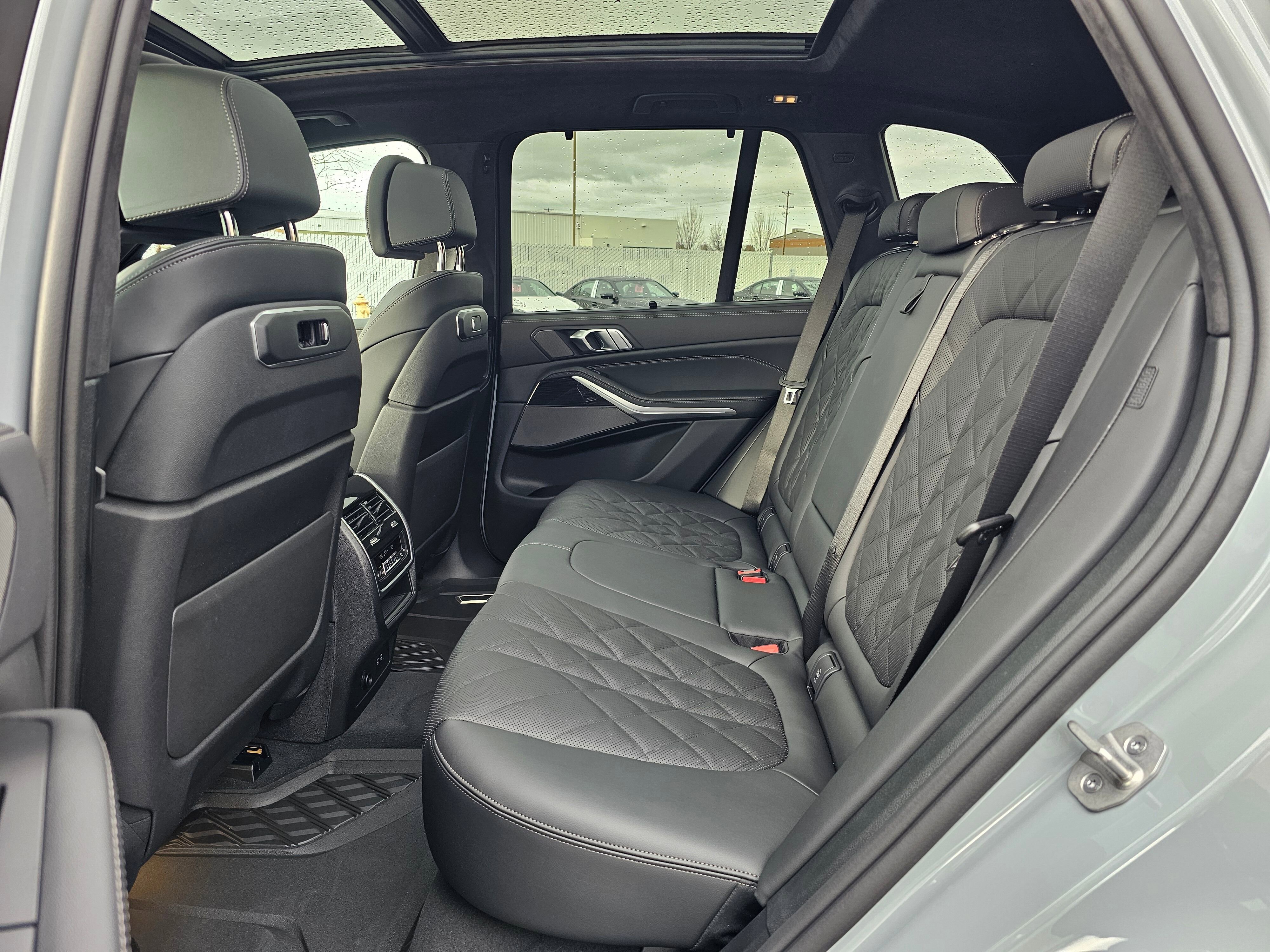 New 2026 BMW X5 xDrive40i w/ M Sport Package image 13