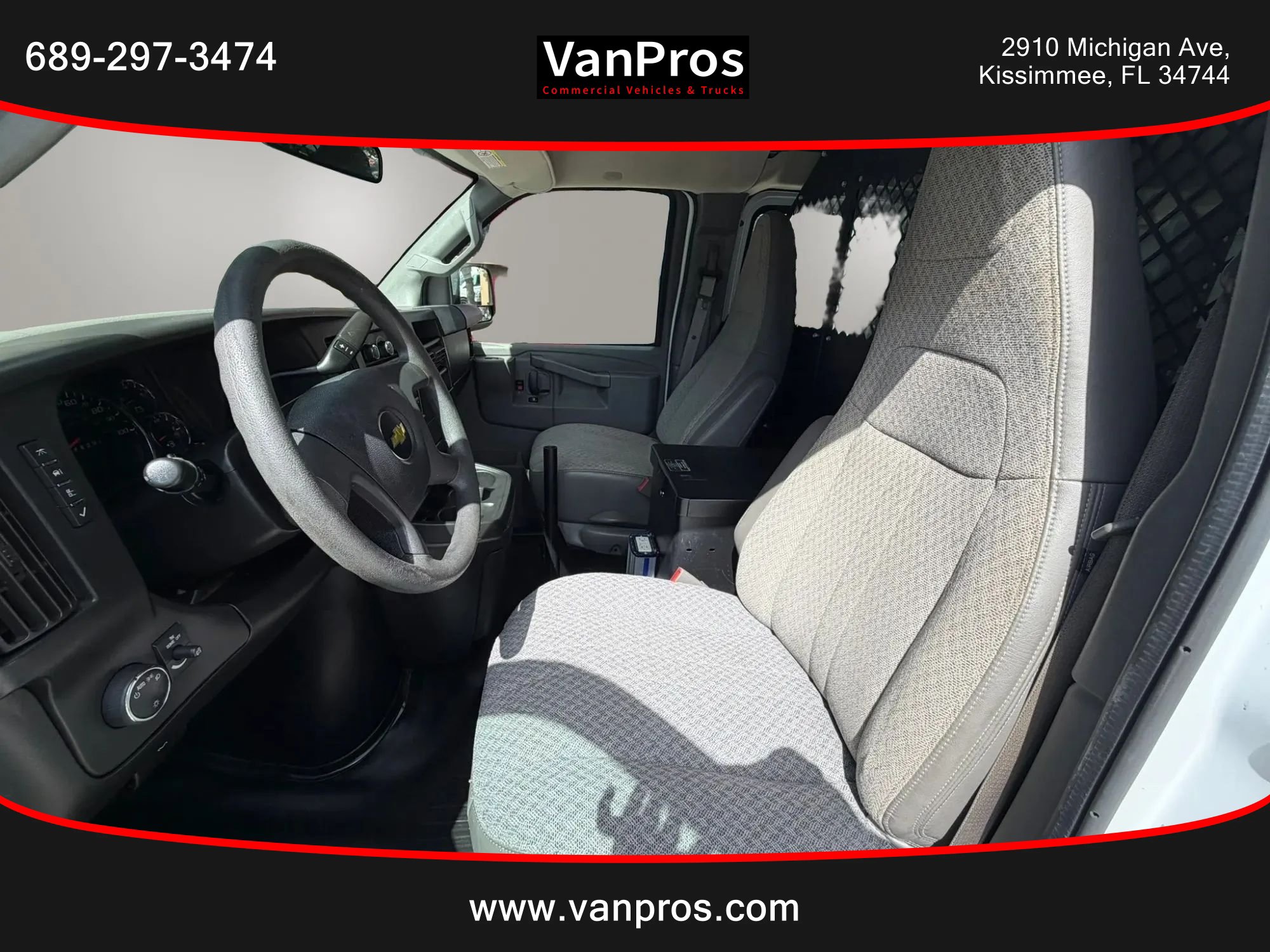 Used 2017 Chevrolet Express 2500 RWD image 9